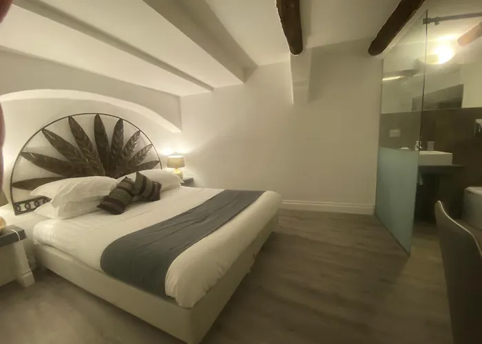 Wellness Hm Wellness By Dimorra * 나폴리